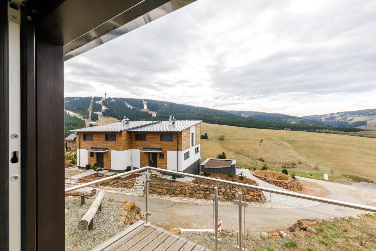 Loučná pod Klínovcem Mountain View Apartment By Mountain Ways מראה חיצוני תמונה